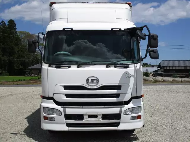 平成23年09月中古大型日産UDUDトラックスの画像2