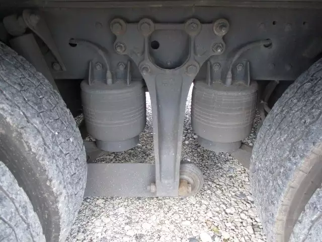 平成23年09月中古大型日産UDUDトラックスの画像18