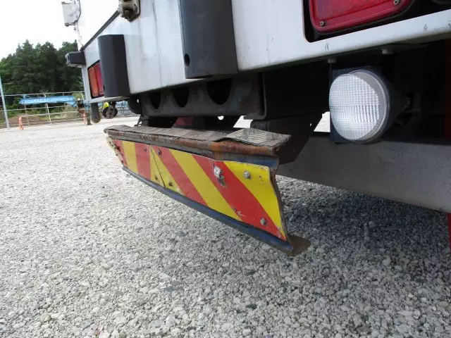 平成23年09月中古大型日産UDUDトラックスの画像22