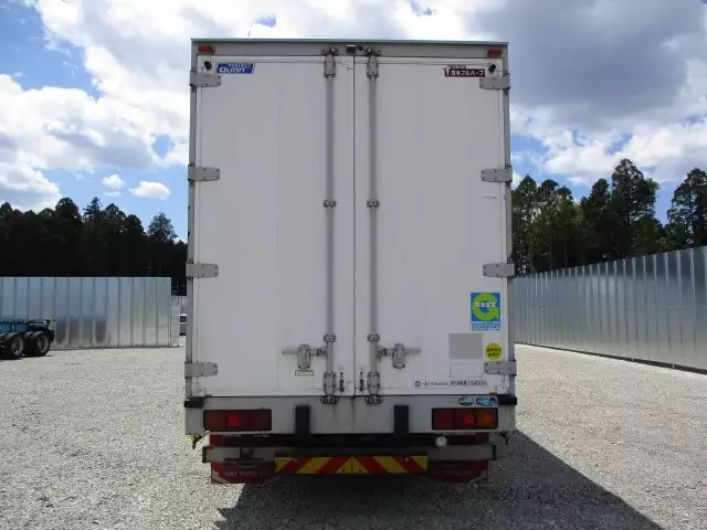 平成23年09月中古大型日産UDUDトラックスの画像5