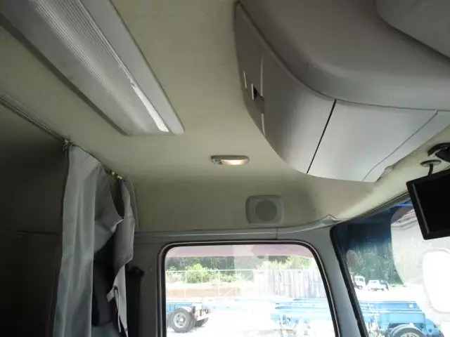 平成23年09月中古大型日産UDUDトラックスの画像43