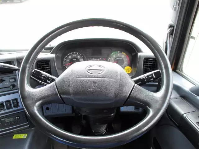 平成19年04月中古大型トラクタヘッド日野プロフィアの画像14