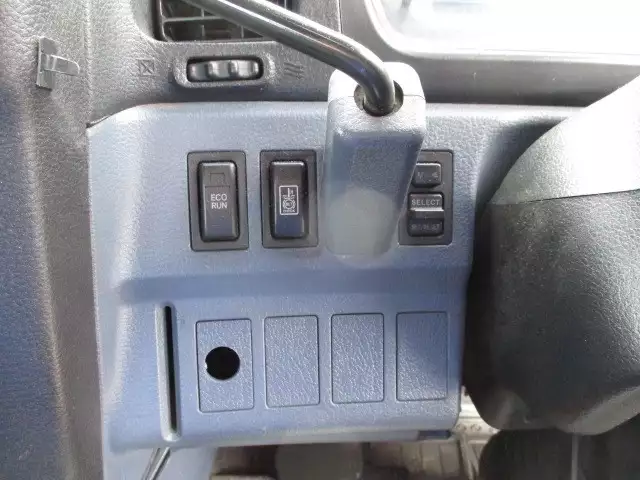 平成19年04月中古大型トラクタヘッド日野プロフィアの画像18