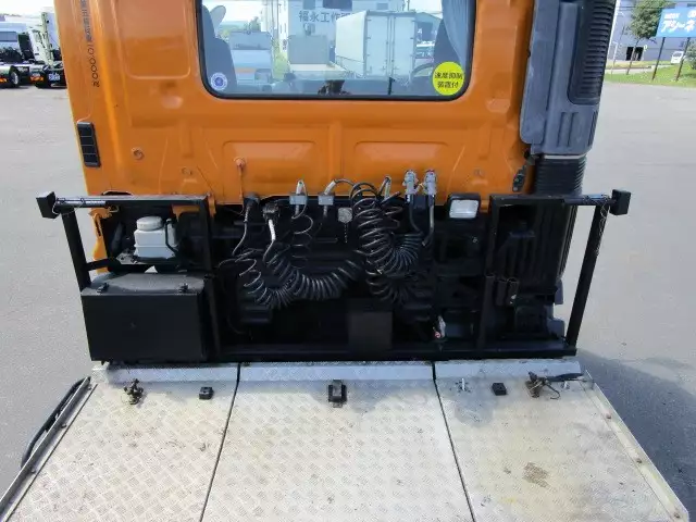 平成19年04月中古大型トラクタヘッド日野プロフィアの画像28