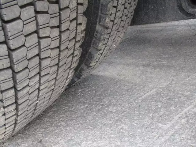 平成19年04月中古大型トラクタヘッド日野プロフィアの画像9