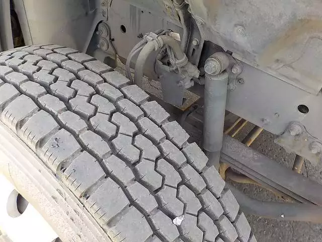 平成25年12月中古大型トラクタヘッド日野日野の画像12