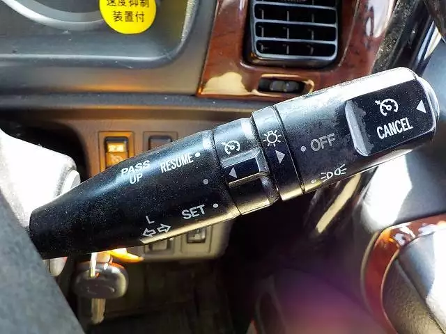 平成25年12月中古大型トラクタヘッド日野日野の画像36