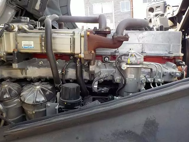 平成25年12月中古大型トラクタヘッド日野日野の画像7