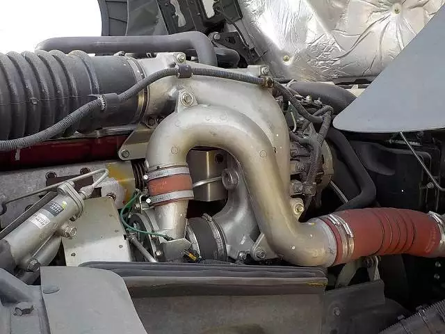 平成25年12月中古大型トラクタヘッド日野日野の画像9