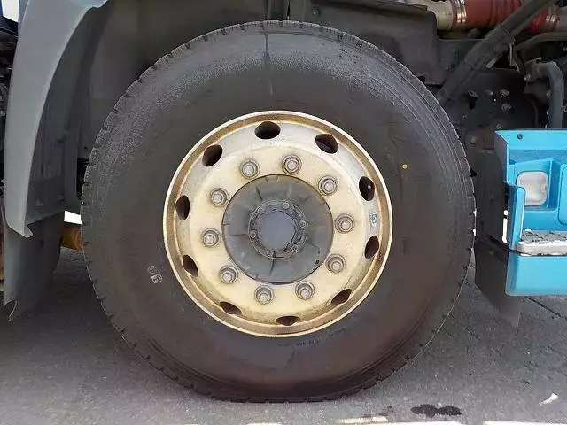 平成25年12月中古大型トラクタヘッド日野日野の画像10