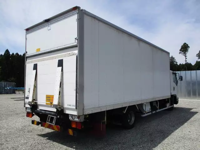 平成26年12月中古中型いすゞいすゞの画像4