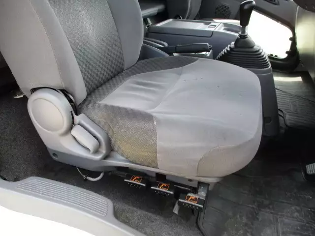 平成26年12月中古中型いすゞいすゞの画像42