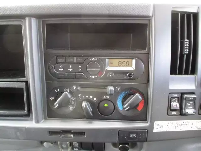 平成26年12月中古中型いすゞいすゞの画像46