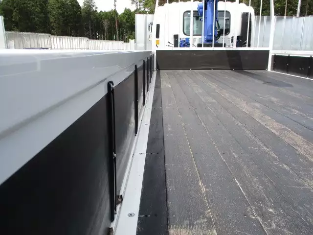 令和01年/平成31年09月中古中型いすゞいすゞの画像25