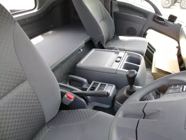 令和01年/平成31年09月中古中型いすゞいすゞの画像27