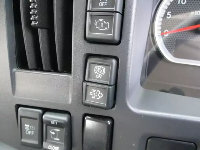 令和01年/平成31年09月中古中型いすゞいすゞの画像34