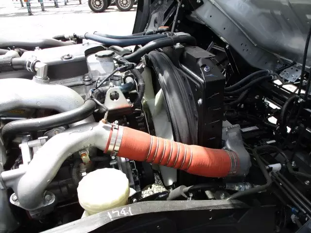 令和01年/平成31年09月中古中型いすゞいすゞの画像40