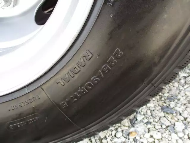 令和01年/平成31年09月中古中型いすゞいすゞの画像46