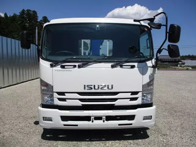 令和01年/平成31年10月中古中型いすゞいすゞの画像2