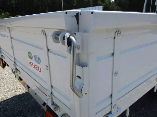 令和01年/平成31年10月中古中型いすゞいすゞの画像16