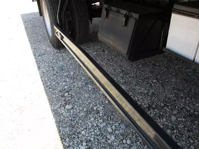 令和01年/平成31年10月中古中型いすゞいすゞの画像18