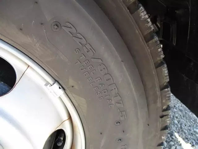 令和01年/平成31年10月中古中型いすゞいすゞの画像24