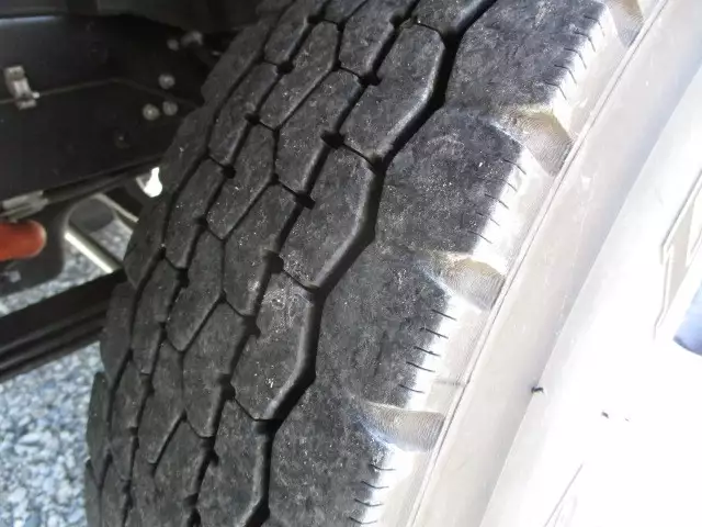 令和01年/平成31年10月中古中型いすゞいすゞの画像25