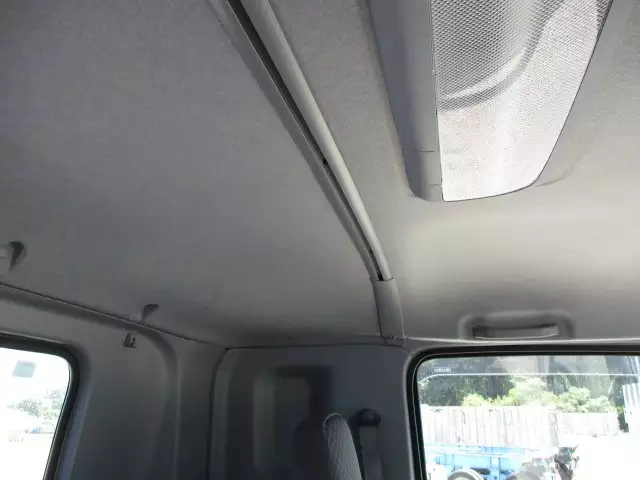 令和01年/平成31年10月中古中型いすゞいすゞの画像35