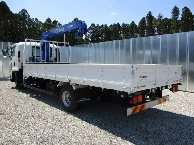 令和01年/平成31年10月中古中型いすゞいすゞの画像6