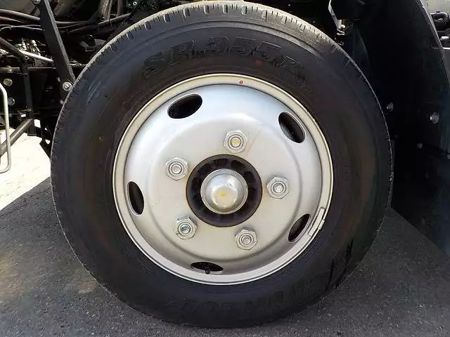 平成29年12月中古小型いすゞいすゞの画像26