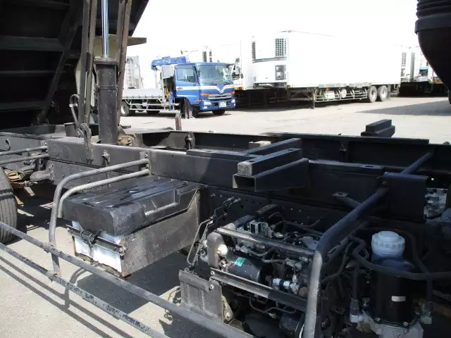 平成29年09月中古中型いすゞフォワードの画像19