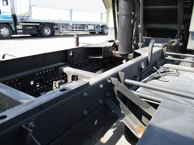 平成29年09月中古中型いすゞフォワードの画像25