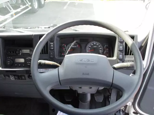 平成29年09月中古中型いすゞフォワードの画像27