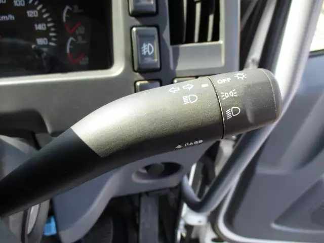 平成29年09月中古中型いすゞフォワードの画像29