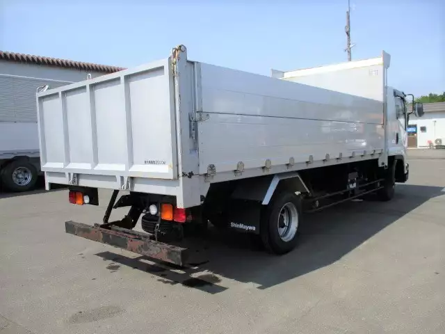 平成29年09月中古中型いすゞフォワードの画像4