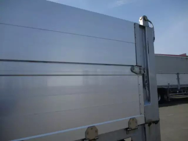 平成29年09月中古中型いすゞフォワードの画像40