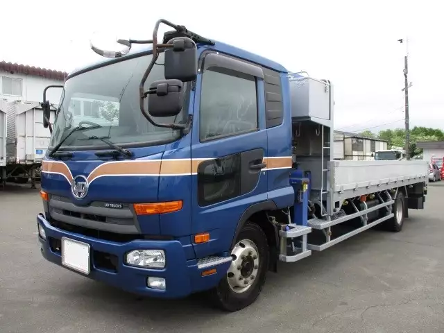 平成26年09月中古増トン日産UDUDトラックスの画像1