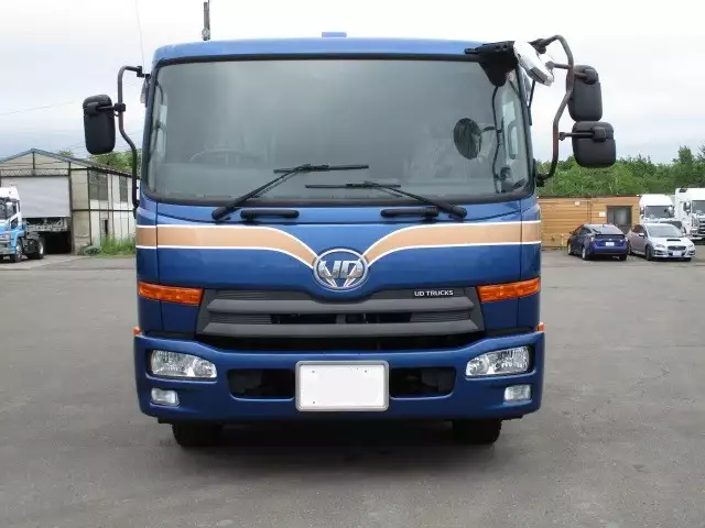 平成26年09月中古増トン日産UDUDトラックスの画像2
