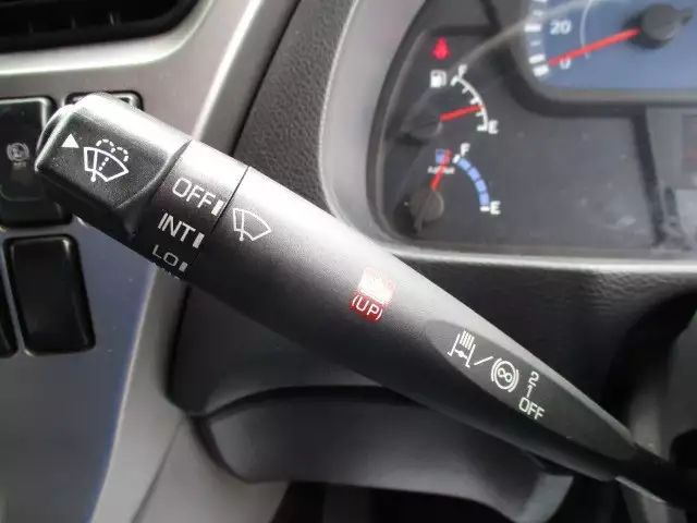 平成26年09月中古増トン日産UDUDトラックスの画像30