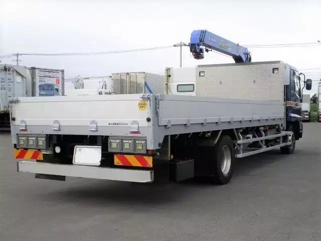 平成26年09月中古増トン日産UDUDトラックスの画像4