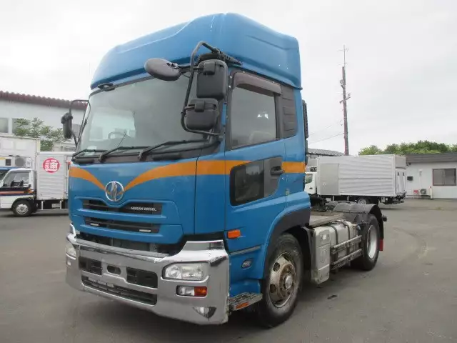 平成18年03月中古大型トラクタヘッド日産UDクオンの画像1