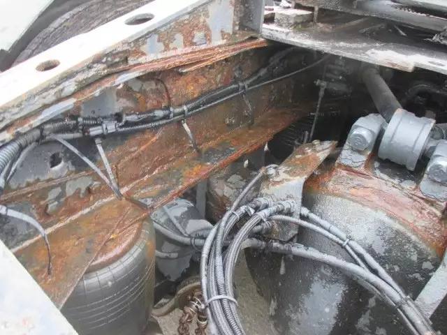 平成18年03月中古大型トラクタヘッド日産UDクオンの画像13