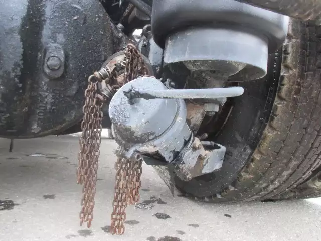 平成18年03月中古大型トラクタヘッド日産UDクオンの画像16