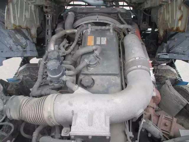 平成18年03月中古大型トラクタヘッド日産UDクオンの画像22