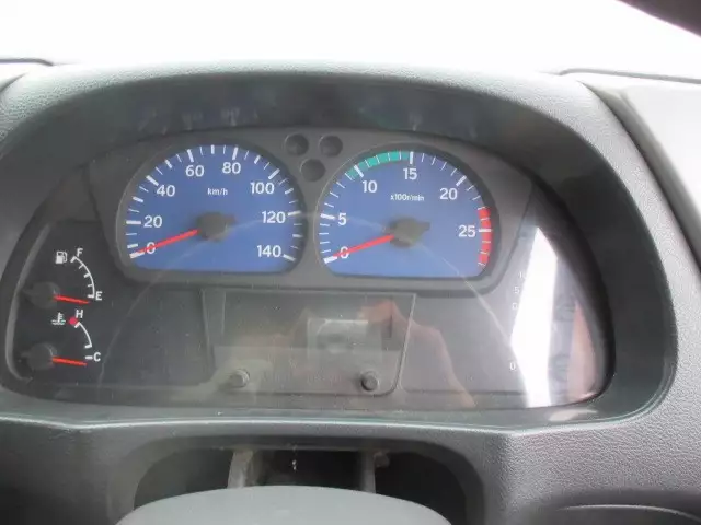 平成18年03月中古大型トラクタヘッド日産UDクオンの画像25