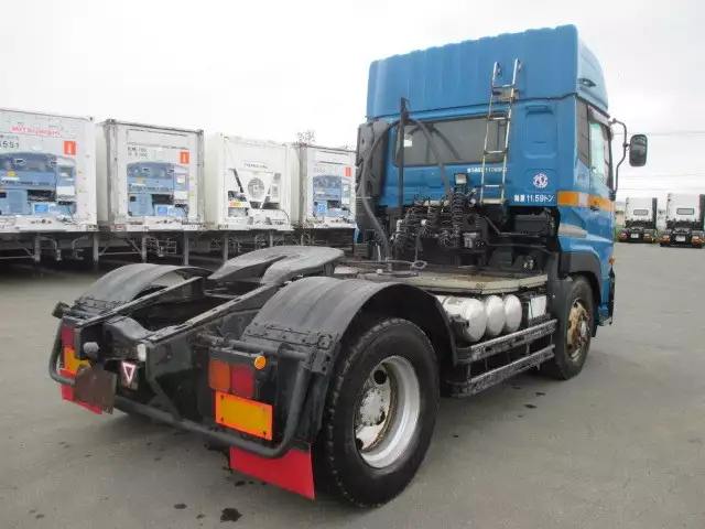 平成18年03月中古大型トラクタヘッド日産UDクオンの画像8