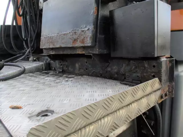 平成21年07月中古大型トラクタヘッド三菱ふそう三菱の画像18