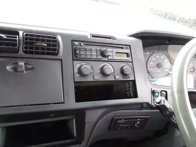 平成21年07月中古大型トラクタヘッド三菱ふそう三菱の画像28