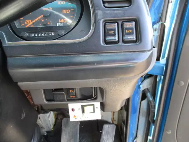 平成16年02月中古中型いすゞフォワードの画像27