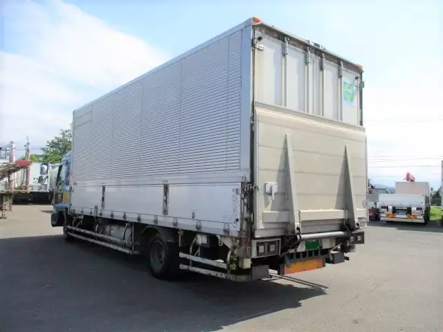 平成16年02月中古中型いすゞフォワードの画像6